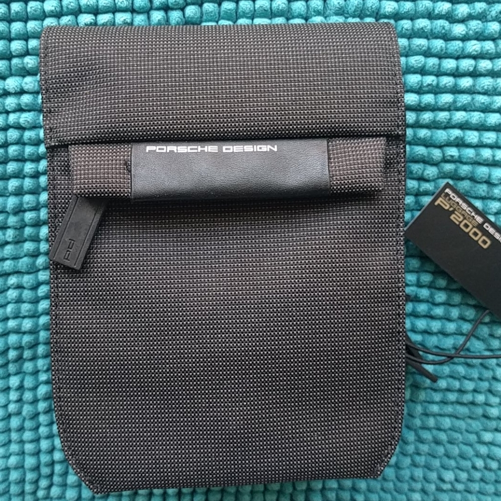 Porsche Design Luggage P'2000